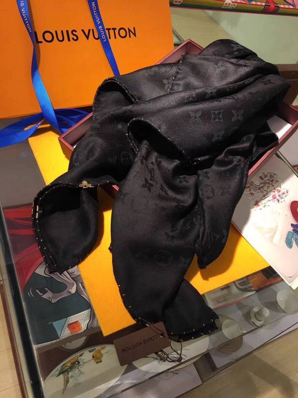 Louis Vuitton Scarf LVC00610 Louis Vuitton Scarf LVC00610